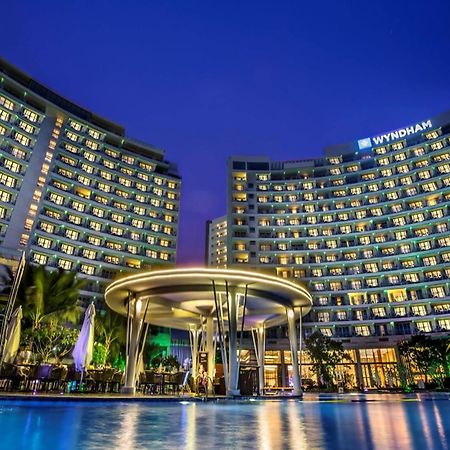 Wyndham Sanya Bay Hotel Exterior foto