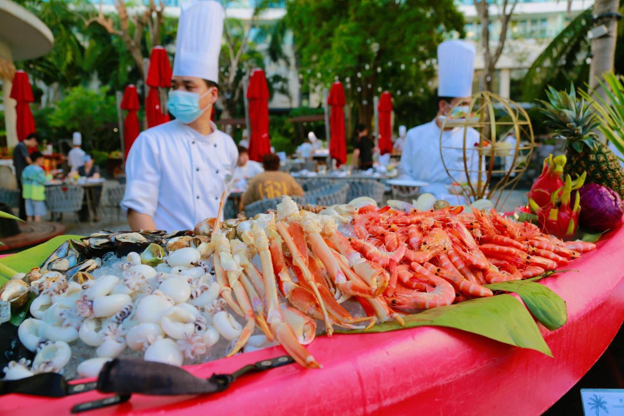 Wyndham Sanya Bay Hotel Exterior foto