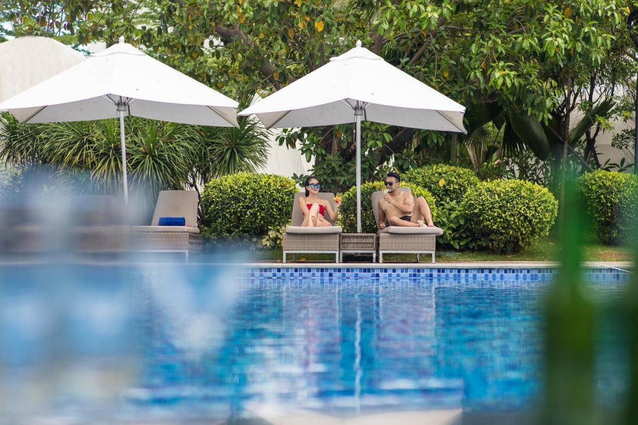Wyndham Sanya Bay Hotel Exterior foto